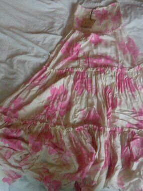 Abel the Label Womens pink Flower Dress Womens Size Small New With Tags